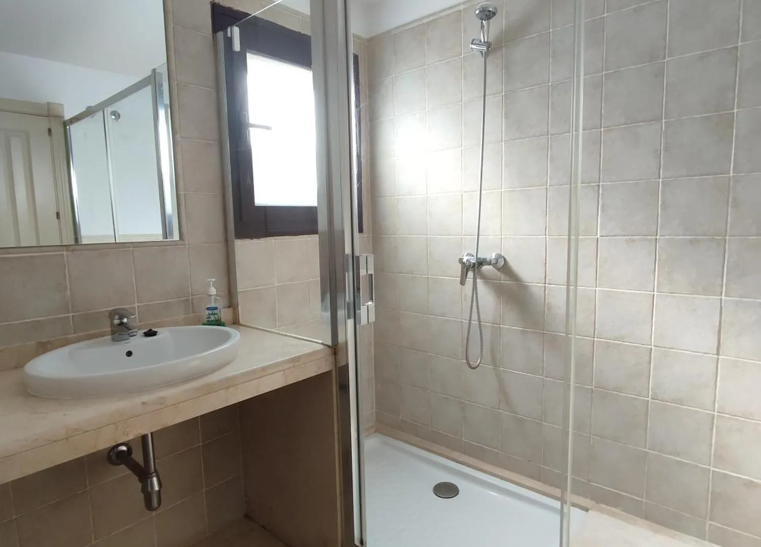 Paraiso Galera - Apartamento Con Piscina Estepona