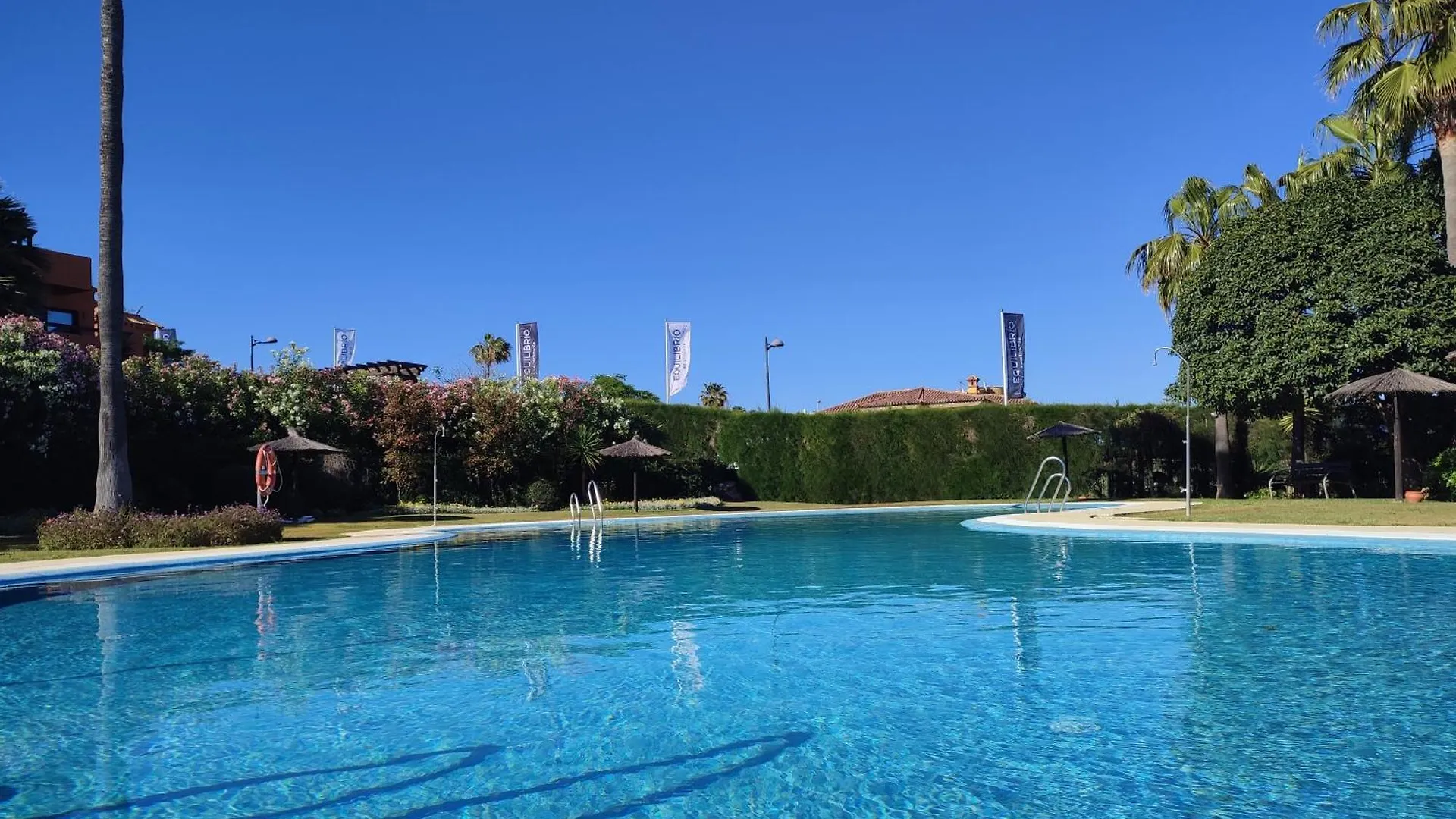 Paraiso Galera - Apartamento Con Piscina Estepona Apartment